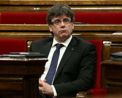 Испанские власти пригрозили арестом главе Каталонии