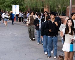 Угрозы исходят из России: в нескольких штатах "минировали" правительственные здания во время выборов, — CNN