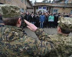 Мобилизация в Украине: что нужно знать о повестках, учете и правилах для военнообязанных