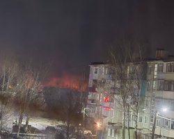 Дроны ударили по Ефремовскому заводу синтетического каучука в Тульской области (видео)