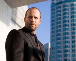 Джейсон Стэтхем исполнит роль игромана-каратиста