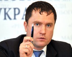 Рыбаков уверен, что это он заставил БЮТ отдать деньги детям