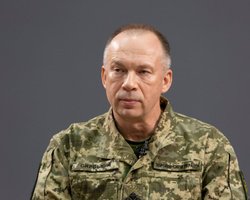 Стоять на місці шість днів: ЗСУ загальмували просування РФ під Покровськом, — Сирський