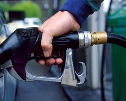 Рада повысила акцизы на бензин