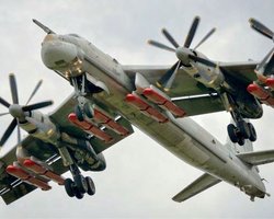 Подложили фальшивый Ту-95: РФ скрывает масштабы потерь от удара по авиабазам, — аналитики (фото)