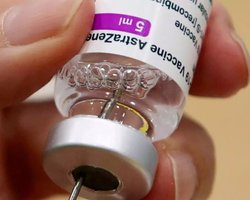 Румыния пожертвует Украине 100 тысяч доз вакцины AstraZeneca