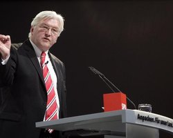 Штайнмайер заговорил о поставках Украине оружия