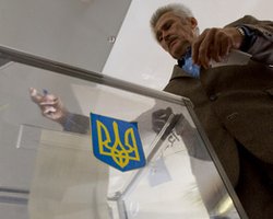 Сегодня Украина выбирает новый парламент