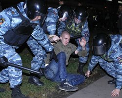 Российские националисты умело используют страх и ненависть - западные СМИ о беспорядках в Бирюлево