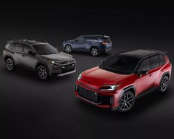 Новая Mazda CX-5 и кроссовер Nissan Leaf: главные автомобильные премьеры 2025 года (фото)