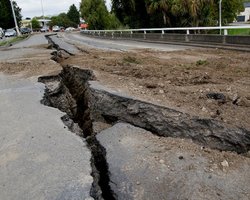 Землетрясения и цунами на Камчатке: возможны ли в Украине такие мощные стихийные бедствия