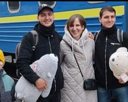 Українка з Харкова змогла побачити дітей тільки через 11 років: як так сталося