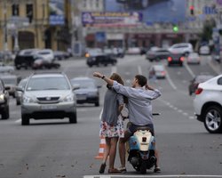 Более половины киевлян не удовлетворены своей жизнью, - опрос