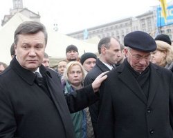 Азаров готов дать показания в деле о госизмене Януковича