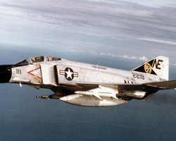 Мастера сражений в небе: познакомьтесь с пятеркой летчиков-асов войны во Вьетнаме