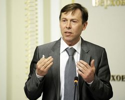 БЮТ: Кабмин показал ненастоящие соглашения с Россией