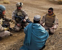 Минобороны Британии ошибочно рассекретило данные о сотнях афганских переводчиков