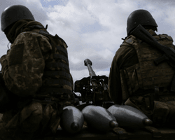 "Іноді це дуже страшні картини": у Покровську лінія боєзіткнення проходить по колії (відео)