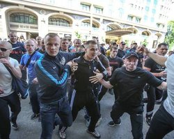 Один из подозреваемых в нападении на журналистов 18 мая признал свою вину