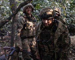 Сталінська спадщина: бійці ЗСУ вигідно використовують планування радянських полів, — WP (фото)