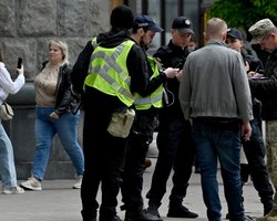 Военный омбудсмен предложила забрать ТЦК с улиц: кто будет задерживать военнообязанных