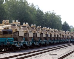 Впервые при участии Умерова: США на "Рамштайн" анонсировали прибытие в Украину танков Abrams