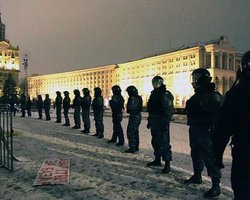 На Майдане оставили Беркут и внутренние войска