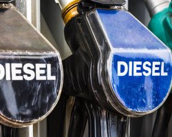 Бензин – до 65 гривен за литр: в Украине подорожает топливо из-за войны на Ближнем Востоке, – прогноз