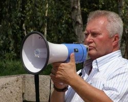 Кандидат в депутаты по одному из скандальных округов вернулся в Украину