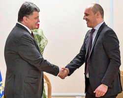 Парубий призвал сторонников Порошенко держать строй