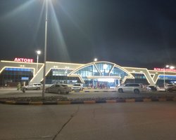 Международный аэропорт Актобе в Казахстане освободили от революционеров, – СМИ