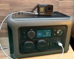 Хорошая зарядная станция за небольшие деньги: какую модель советуют эксперты (фото)