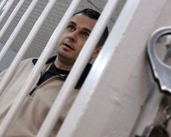 Сенцов согласился встретиться с архиепископом Климентом