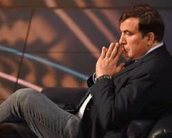 Саакашвили заметно болен, у него провалы в памяти, — адвокат