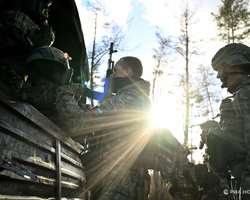 Установили флаг СССР: ВС РФ захватили населенный пункт на одном из направлений (карта)