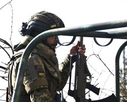 "Не військова таємниця": генерал ЗСУ вважає, що фронт на Донбасі "посипався", деталі (відео)