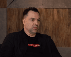 "Снесем н**ер Крымский мост": Арестович заявил, что ВСУ к октябрю дойдут до Азовского моря