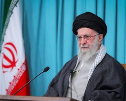 Военная операция против Ирана: кроме Хаменеи, погибли по меньшей мере четверо членов его семьи, — СМИ