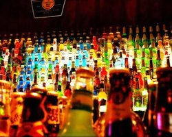 Кабмин поднял минимальные цены на алкоголь на 25-50%