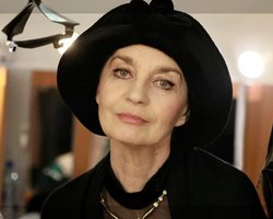 Ракетные обстрелы Киева: оккупанты убили заслуженную артистку Украины Оксану Швец