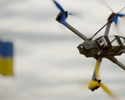 Премія Дарвіна: російський солдат з голими руками напав на український дрон (відео)