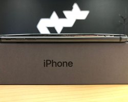 iPhone 8 Plus начали вздуваться