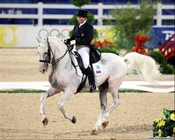 В Олимпиаде-2012 примет участие 70-летний спортсмен