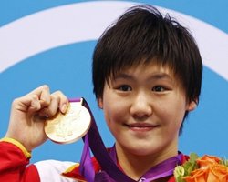  Китайскую 16-ти летнюю пловчиху обвиняют в употреблении допинга