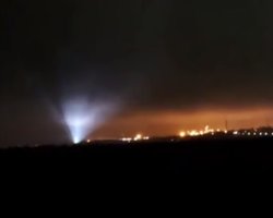 Саратовский НПЗ и аэродром в Крыму: ночью дроны СБС нанесли дальнобойные удары (видео)