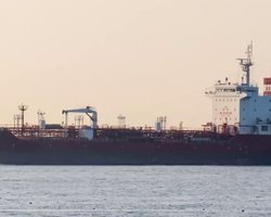 Угрожают войной: корабль РФ запретил движение гражданскому судну в Черном море (аудио)