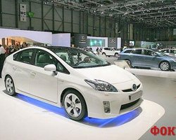 Toyota обещает сделать Prius самым дешевым гибридом