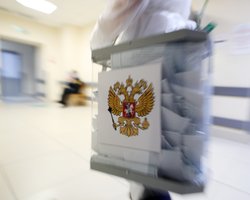 Неизвестные локации, приглашенные актеры – политолог о "референдуме" на Херсонщине