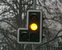 В Україні під час відключень електрики не працюють світлофори: що потрібно знати водієві