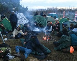 "Мы готовы к эскалации": в Польше заявили о готовности закрыть границу с Беларусью